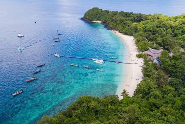 Coral  Island Catamaran